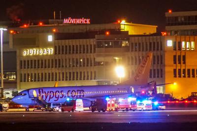 Stuttgart: Sicherheitslandung einer Boeing 737 am Flughafen Stuttgart